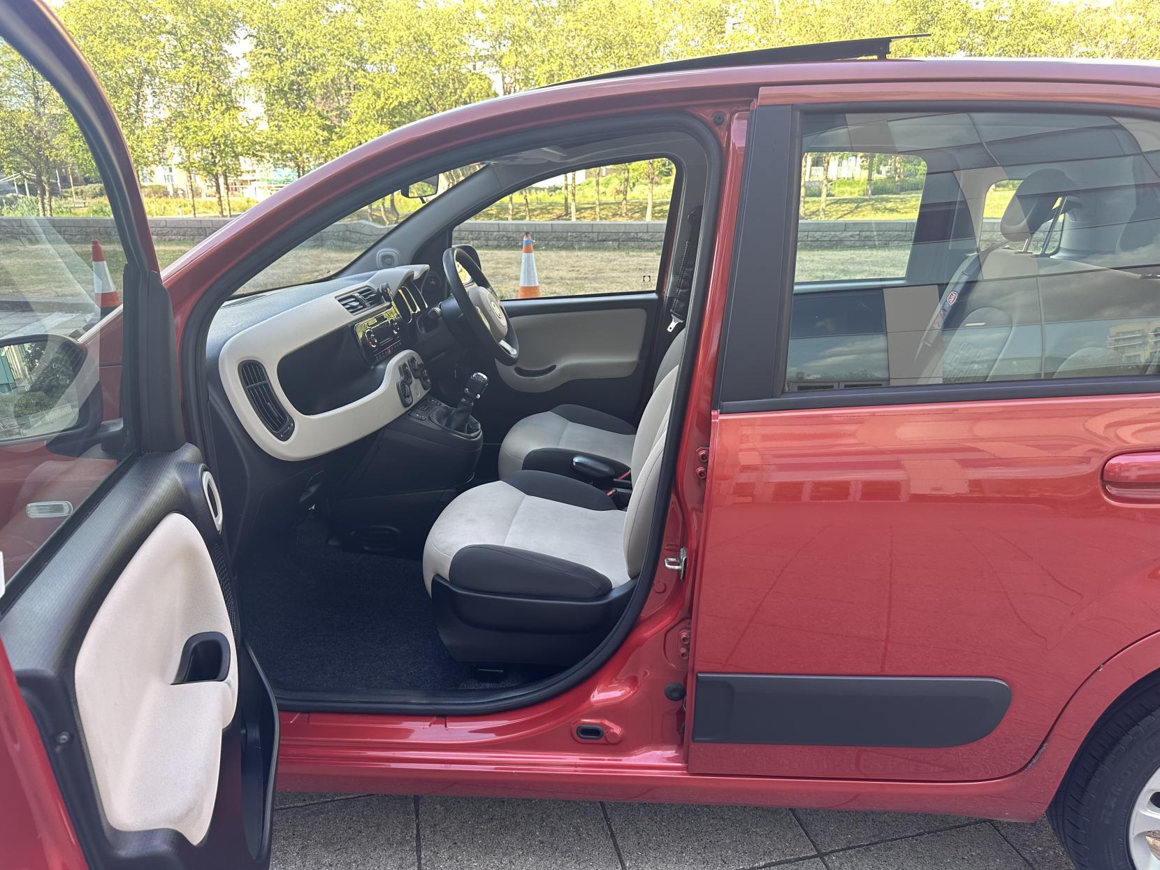 Fiat Panda 0.9 TwinAir Lounge Hatchback 5dr Petrol Manual Euro 5 (s/s) (85 bhp)