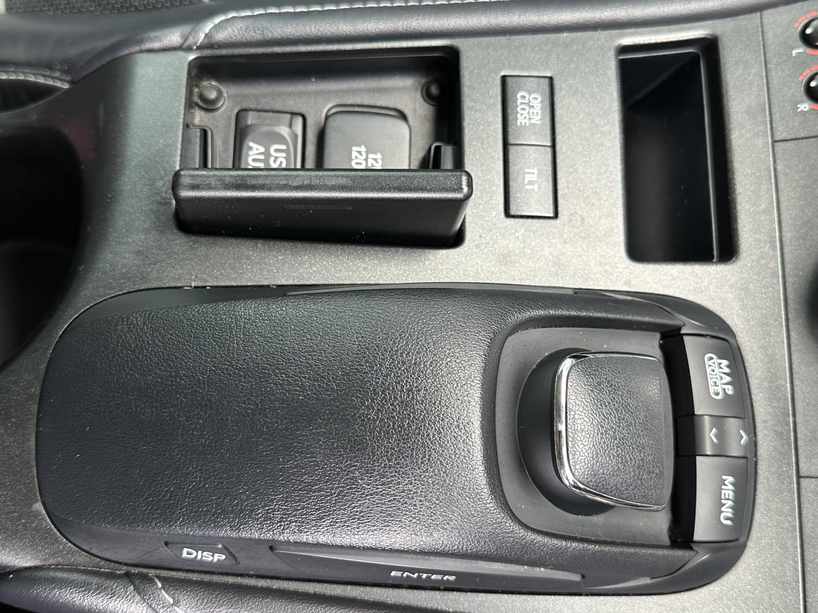 Lexus CT 1.8 200h SE-L Hatchback 5dr Petrol Hybrid CVT Euro 5 (s/s) (136 ps)