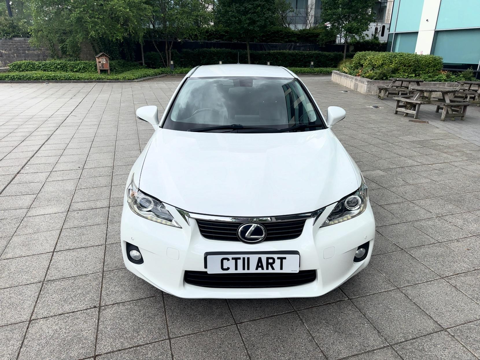 Lexus CT 1.8 200h SE-L Hatchback 5dr Petrol Hybrid CVT Euro 5 (s/s) (136 ps)