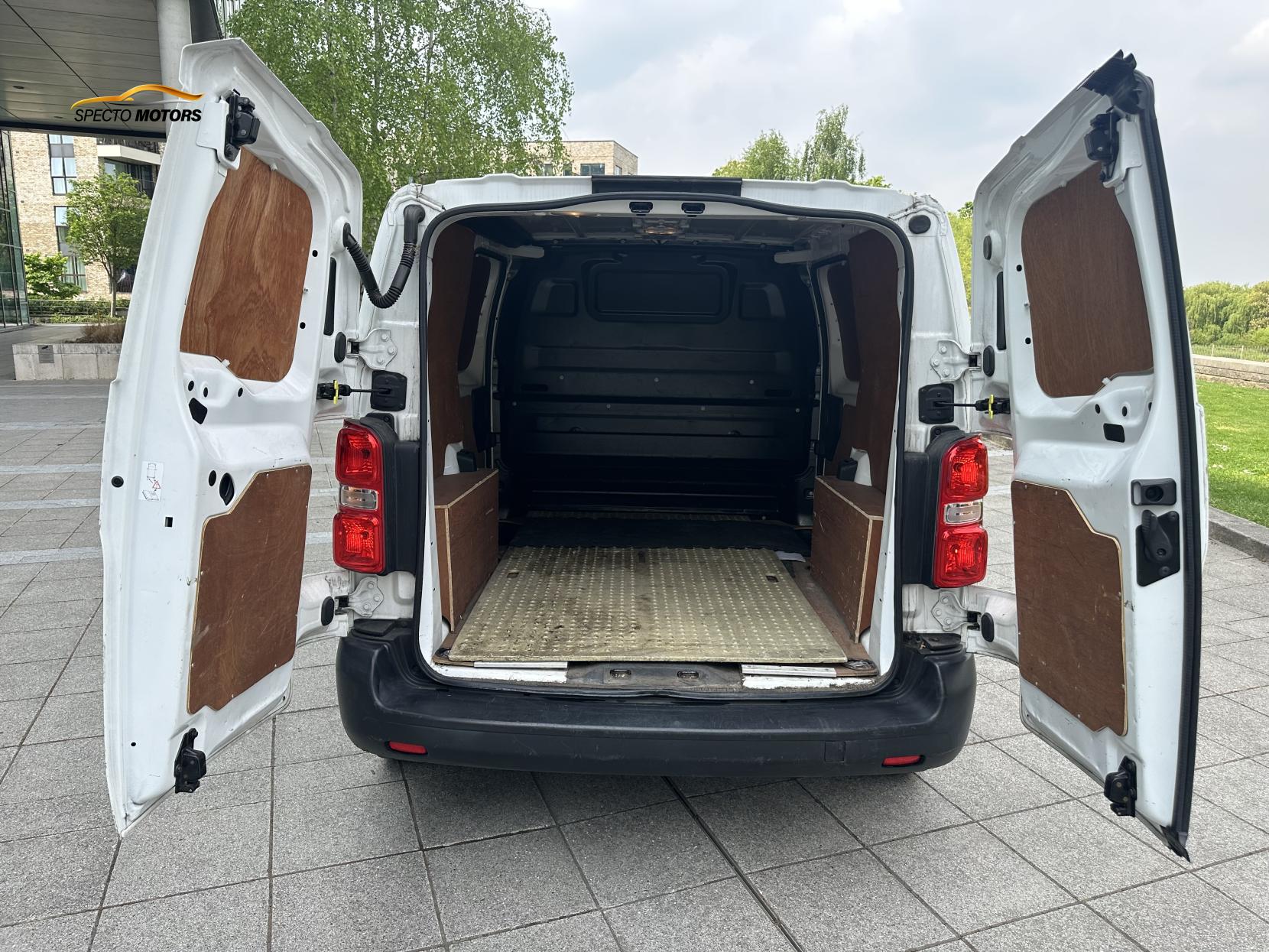 Toyota ProAce 1.6D Active Compact Panel Van 6dr Diesel Manual SWB Euro 6 (95 ps)
