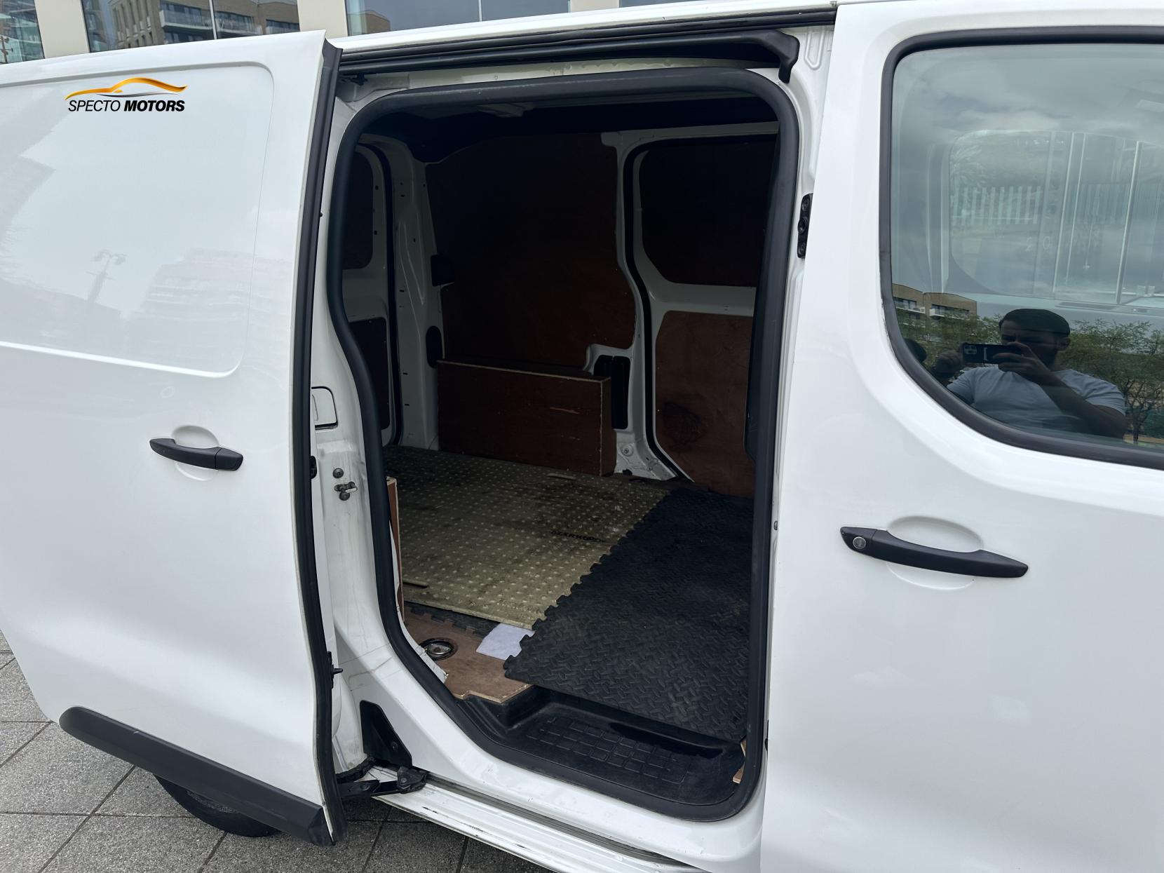 Toyota ProAce 1.6D Active Compact Panel Van 6dr Diesel Manual SWB Euro 6 (95 ps)