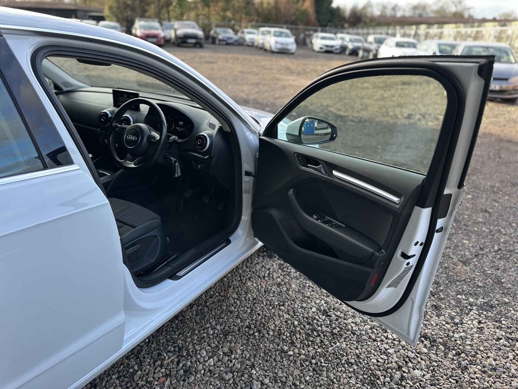 Audi A3 1.4 TFSI CoD Sport Sportback 5dr Petrol Manual Euro 6 (s/s) (150 ps)