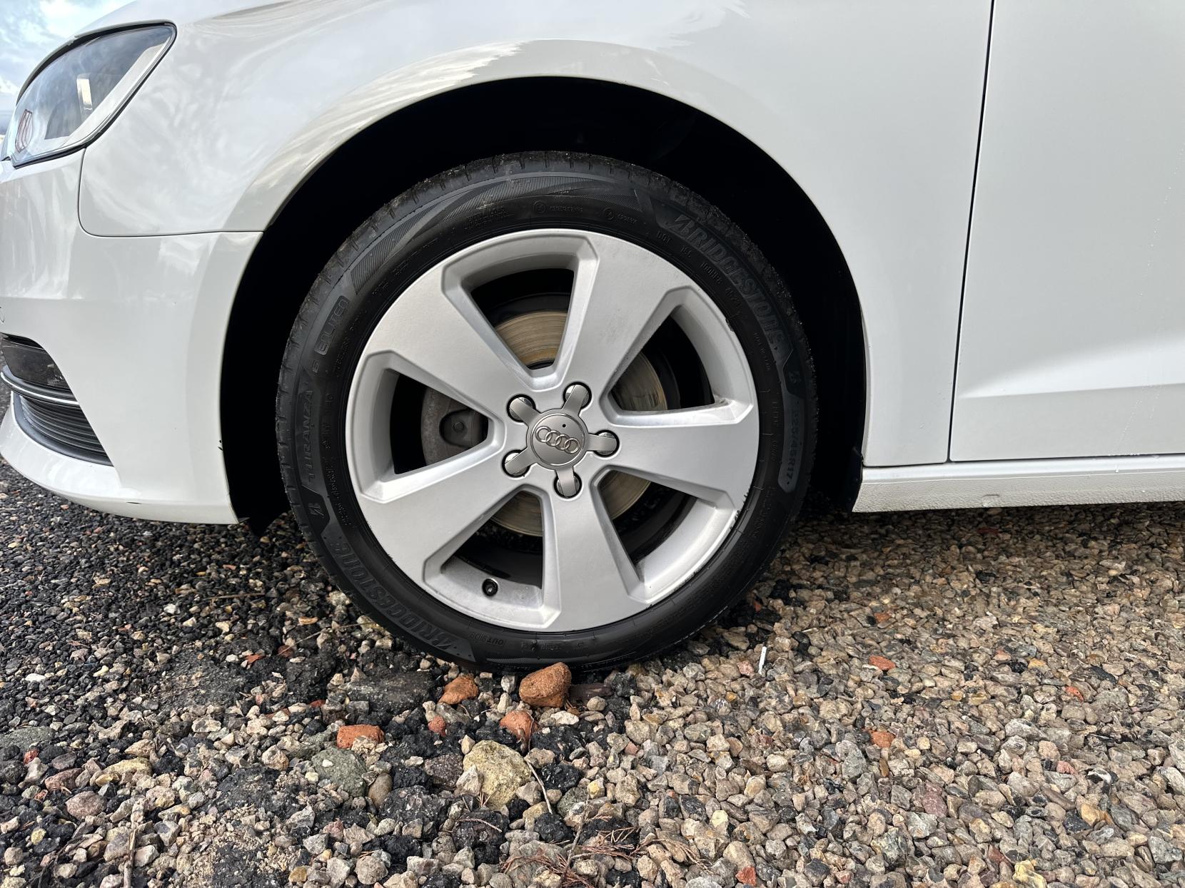 Audi A3 1.4 TFSI CoD Sport Sportback 5dr Petrol Manual Euro 6 (s/s) (150 ps)