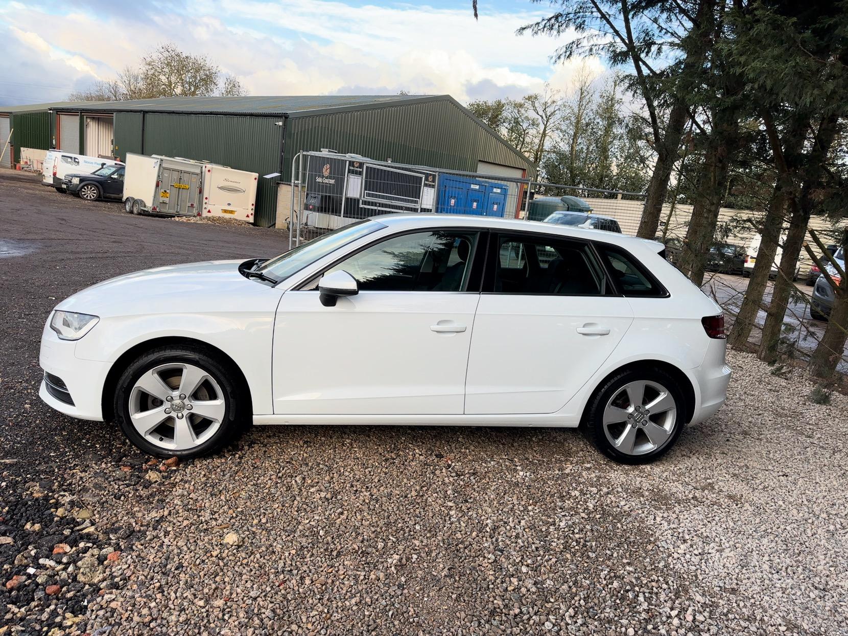 Audi A3 1.4 TFSI CoD Sport Sportback 5dr Petrol Manual Euro 6 (s/s) (150 ps)