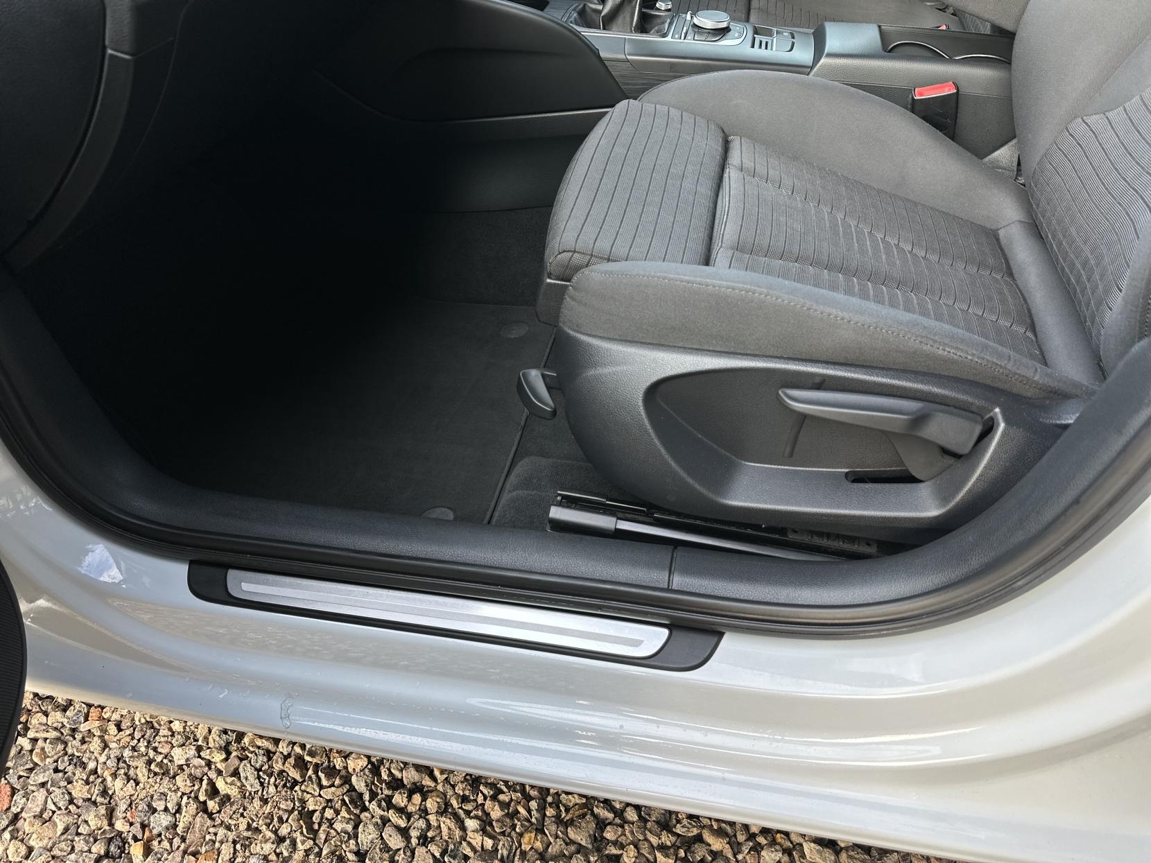 Audi A3 1.4 TFSI CoD Sport Sportback 5dr Petrol Manual Euro 6 (s/s) (150 ps)