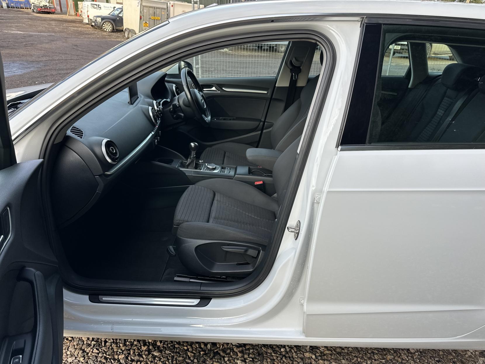 Audi A3 1.4 TFSI CoD Sport Sportback 5dr Petrol Manual Euro 6 (s/s) (150 ps)