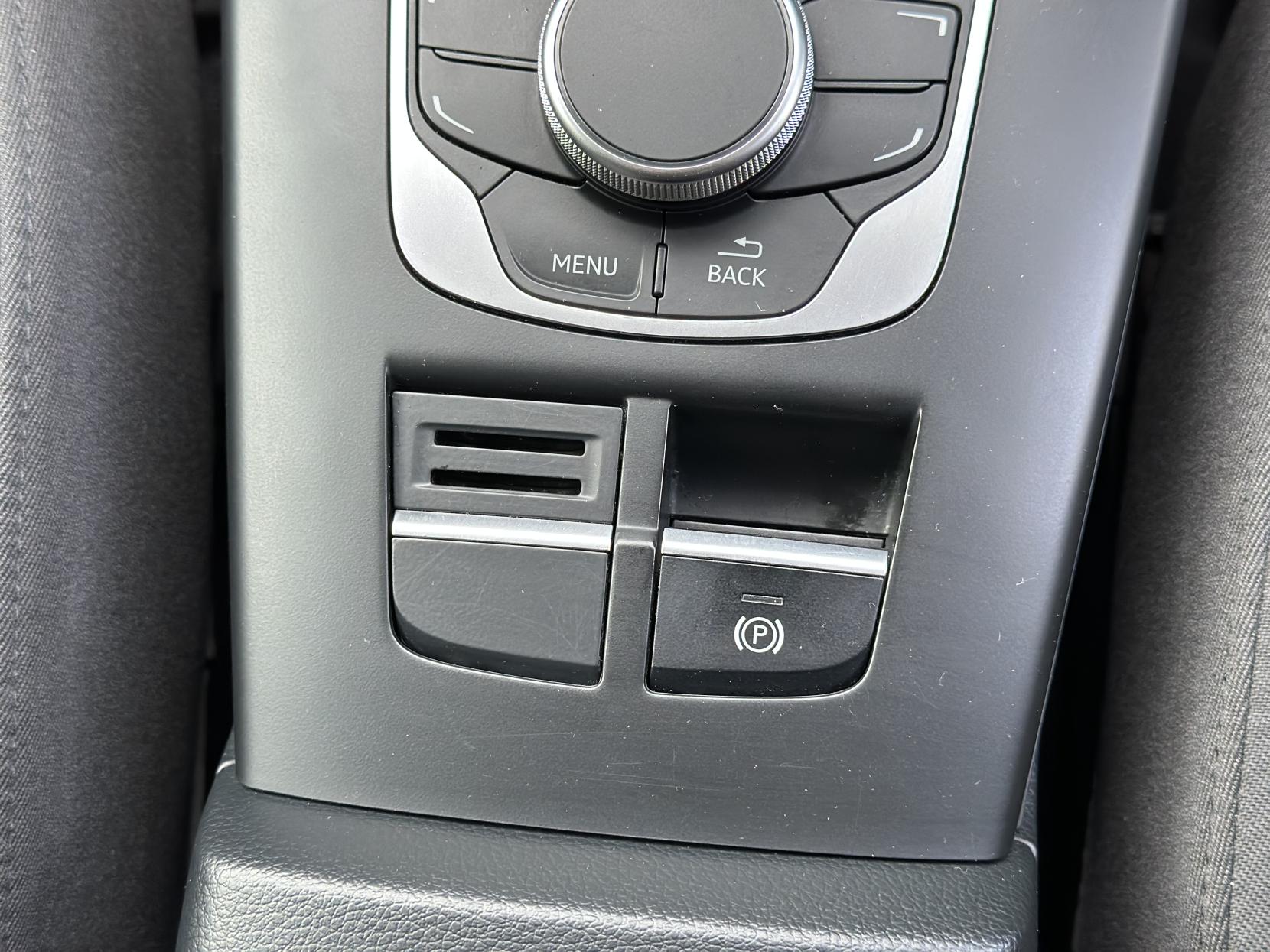 Audi A3 1.4 TFSI CoD Sport Sportback 5dr Petrol Manual Euro 6 (s/s) (150 ps)