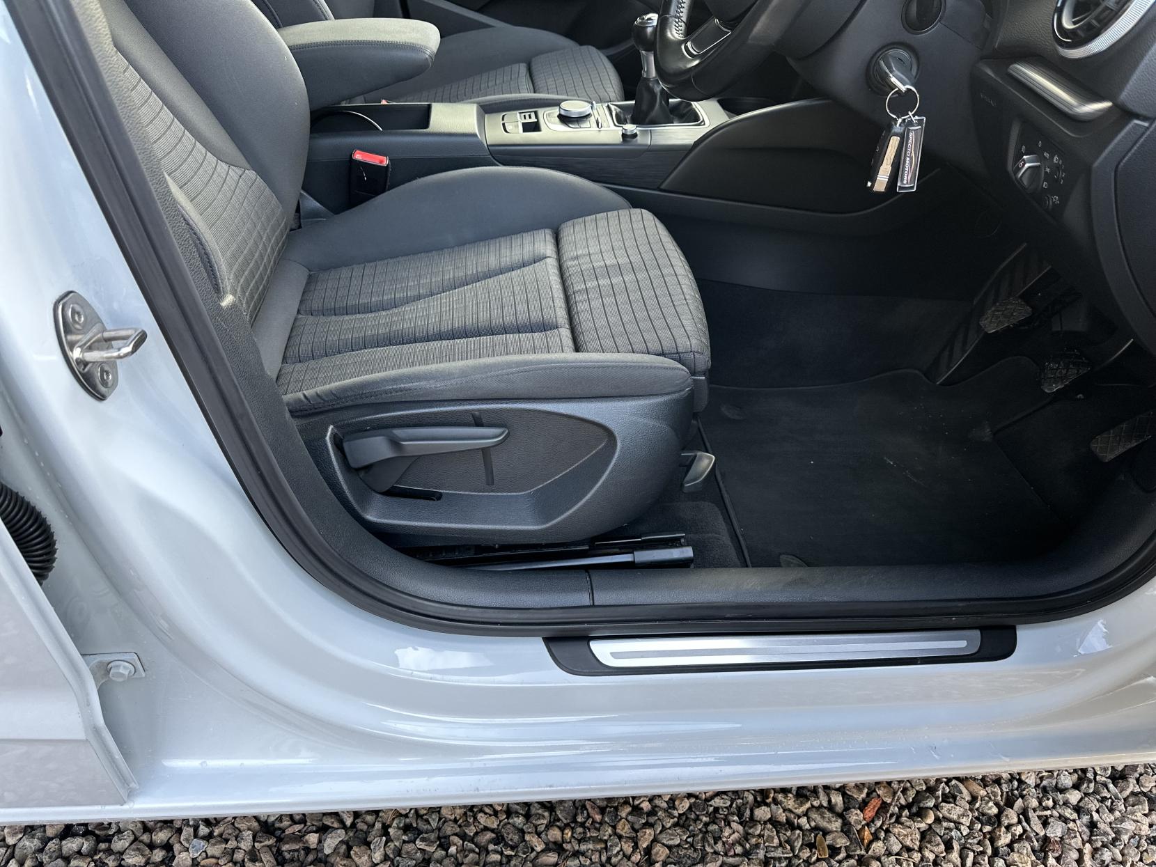 Audi A3 1.4 TFSI CoD Sport Sportback 5dr Petrol Manual Euro 6 (s/s) (150 ps)