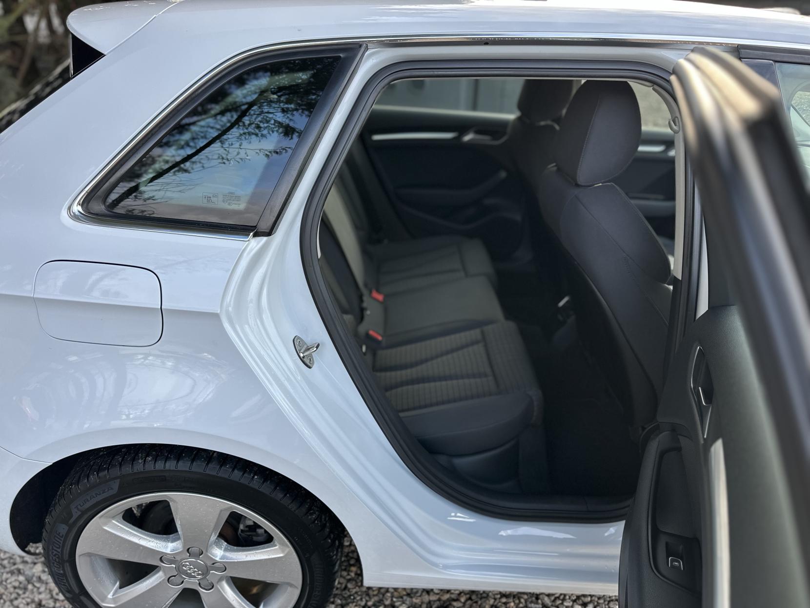 Audi A3 1.4 TFSI CoD Sport Sportback 5dr Petrol Manual Euro 6 (s/s) (150 ps)