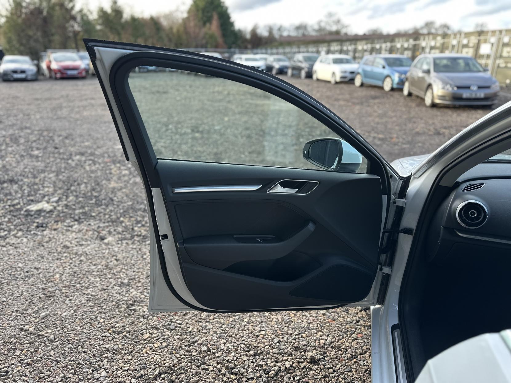 Audi A3 1.4 TFSI CoD Sport Sportback 5dr Petrol Manual Euro 6 (s/s) (150 ps)