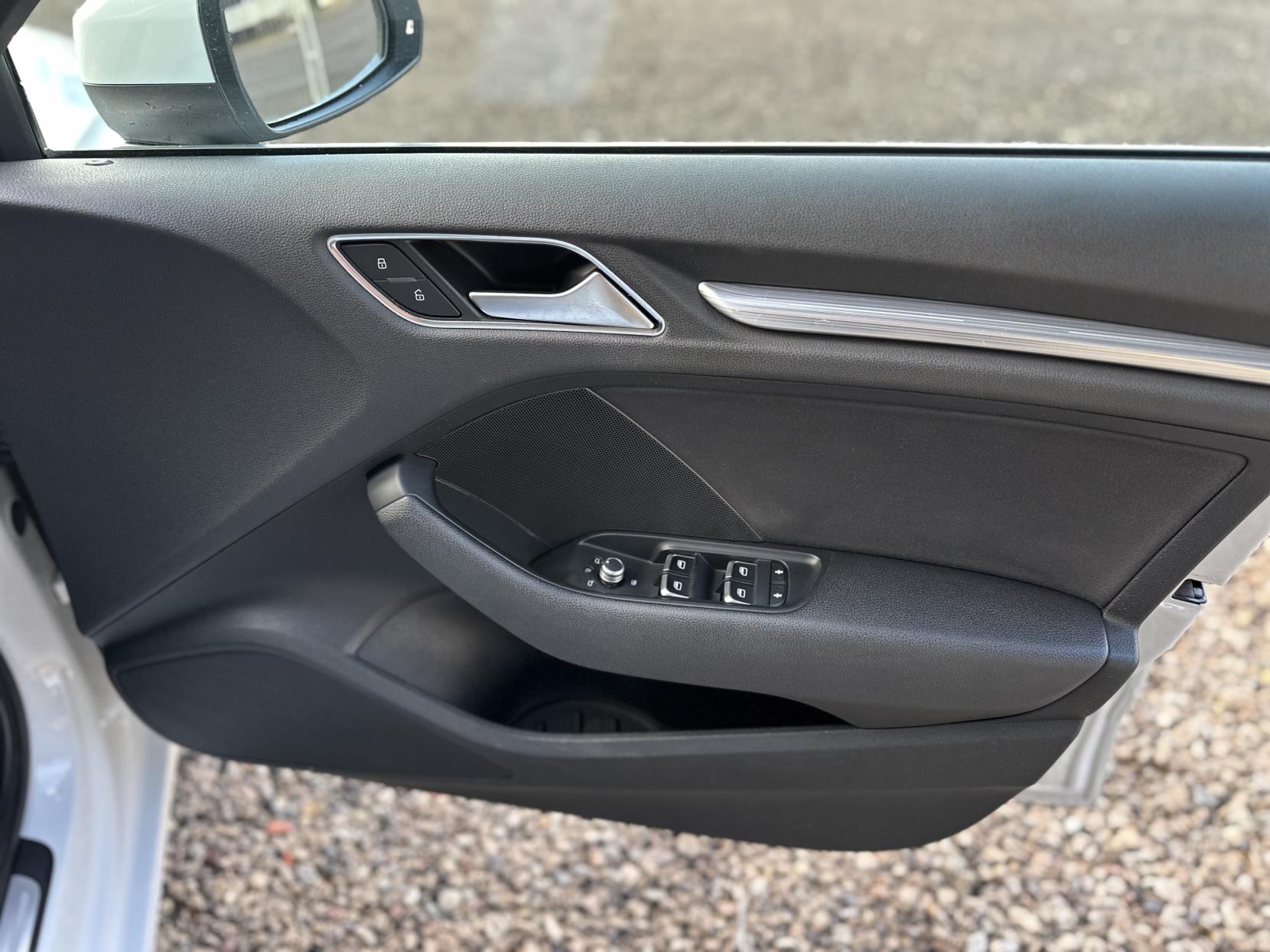 Audi A3 1.4 TFSI CoD Sport Sportback 5dr Petrol Manual Euro 6 (s/s) (150 ps)