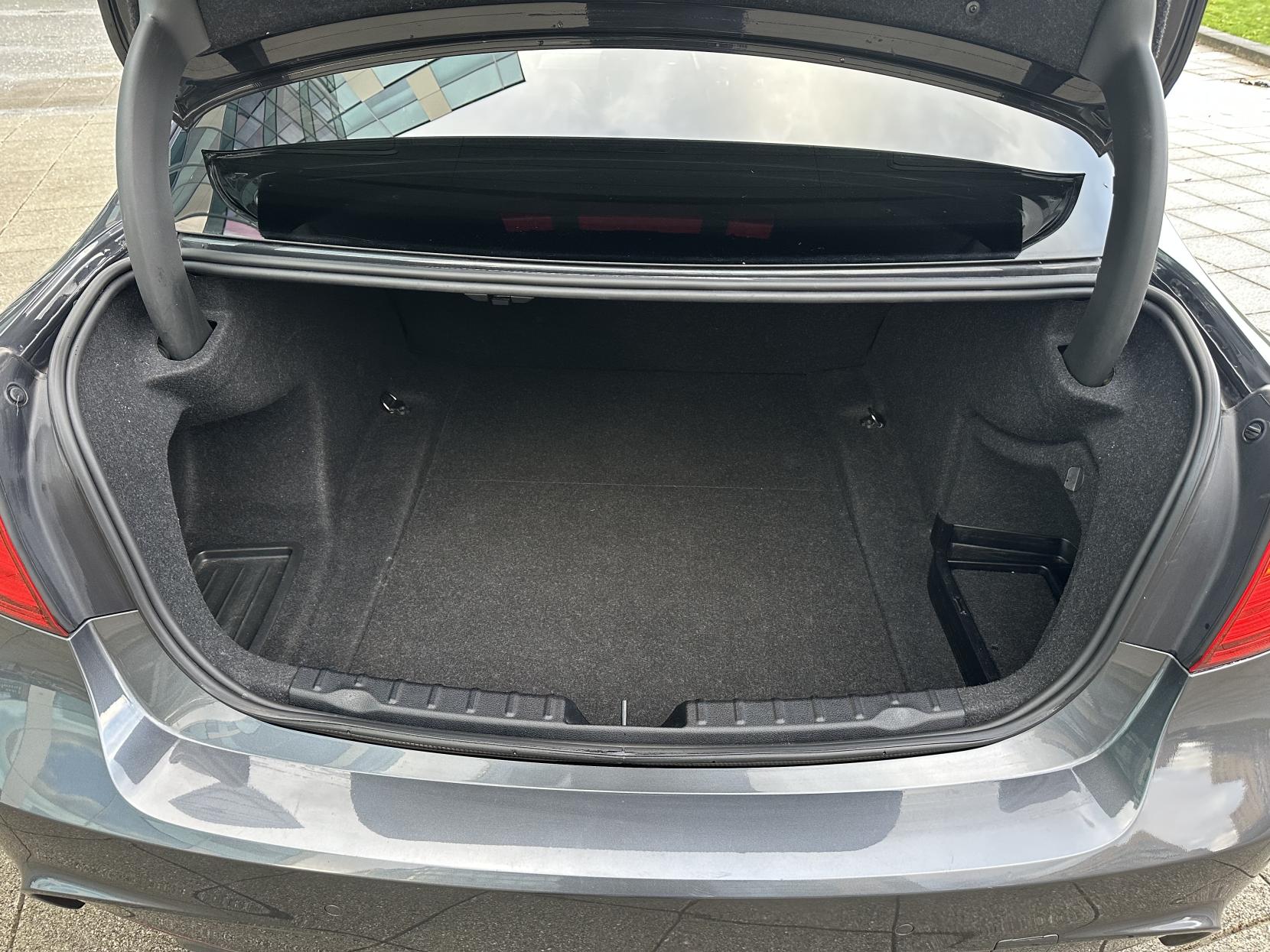 BMW 3 Series 2.0 320d BluePerformance M Sport Saloon 4dr Diesel Auto Euro 6 (s/s) (184 ps)