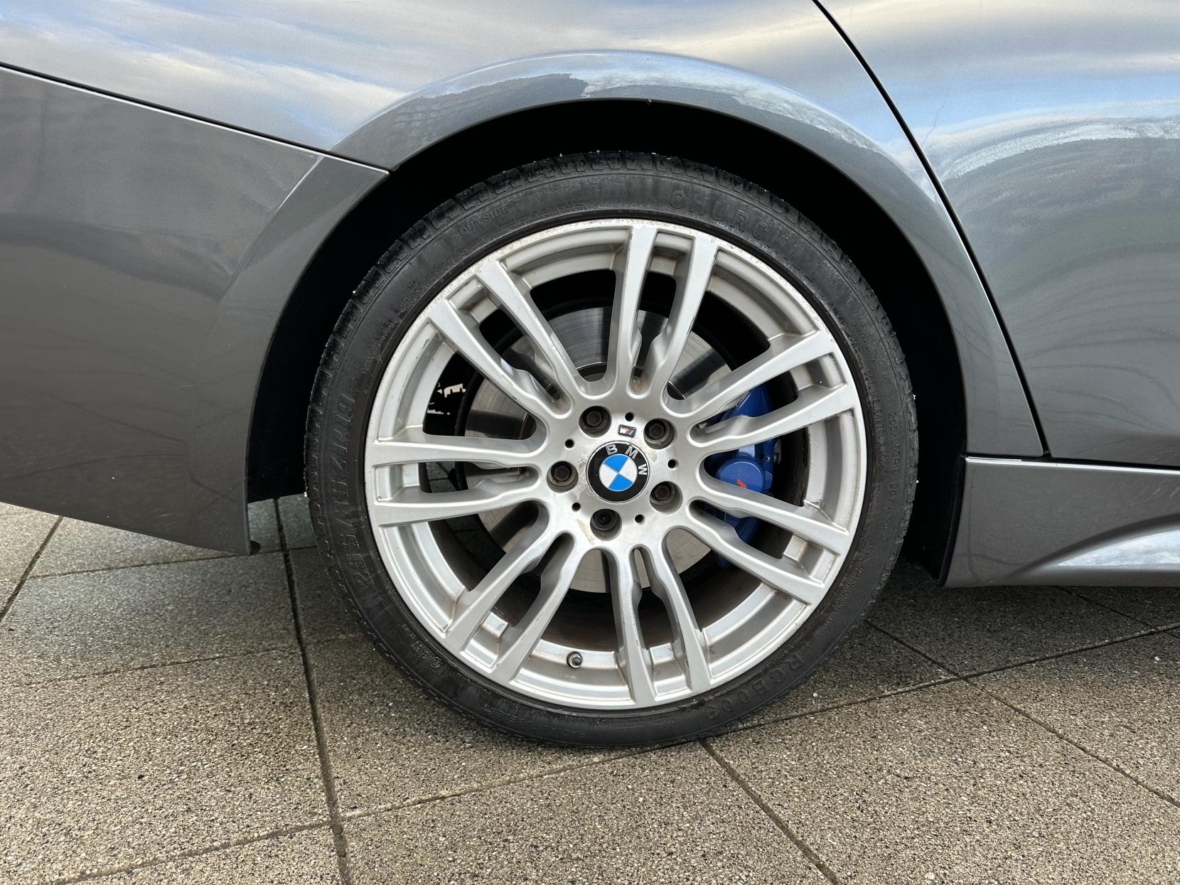 BMW 3 Series 2.0 320d BluePerformance M Sport Saloon 4dr Diesel Auto Euro 6 (s/s) (184 ps)