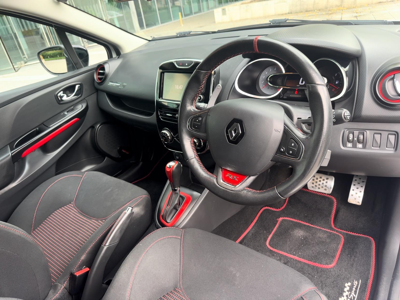 Renault Clio 1.6 TCe Renaultsport Lux Hatchback 5dr Petrol EDC Euro 5 (200 ps)