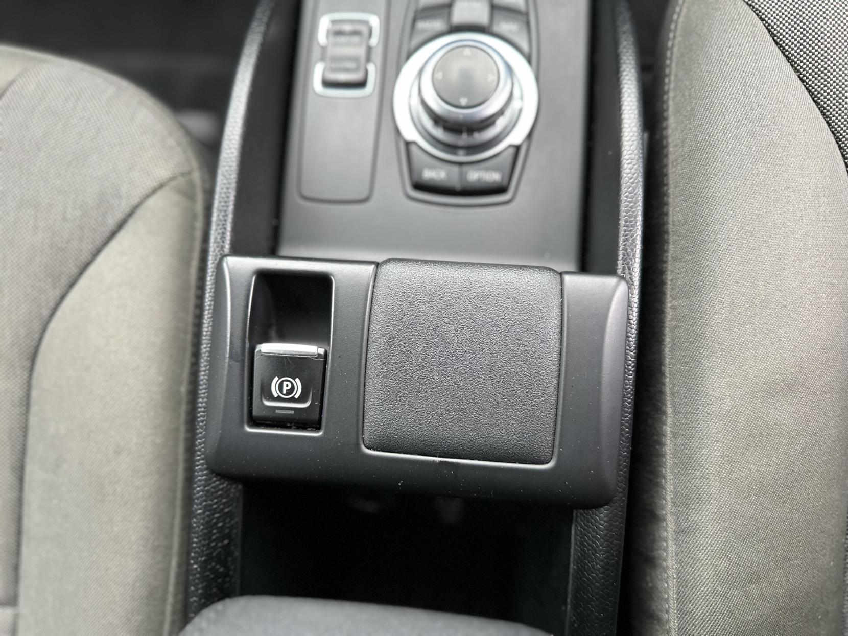 BMW i3 Hatchback 5dr Petrol Plug-in Hybrid Auto Euro 6 (s/s) (Range Extender) (170 ps)