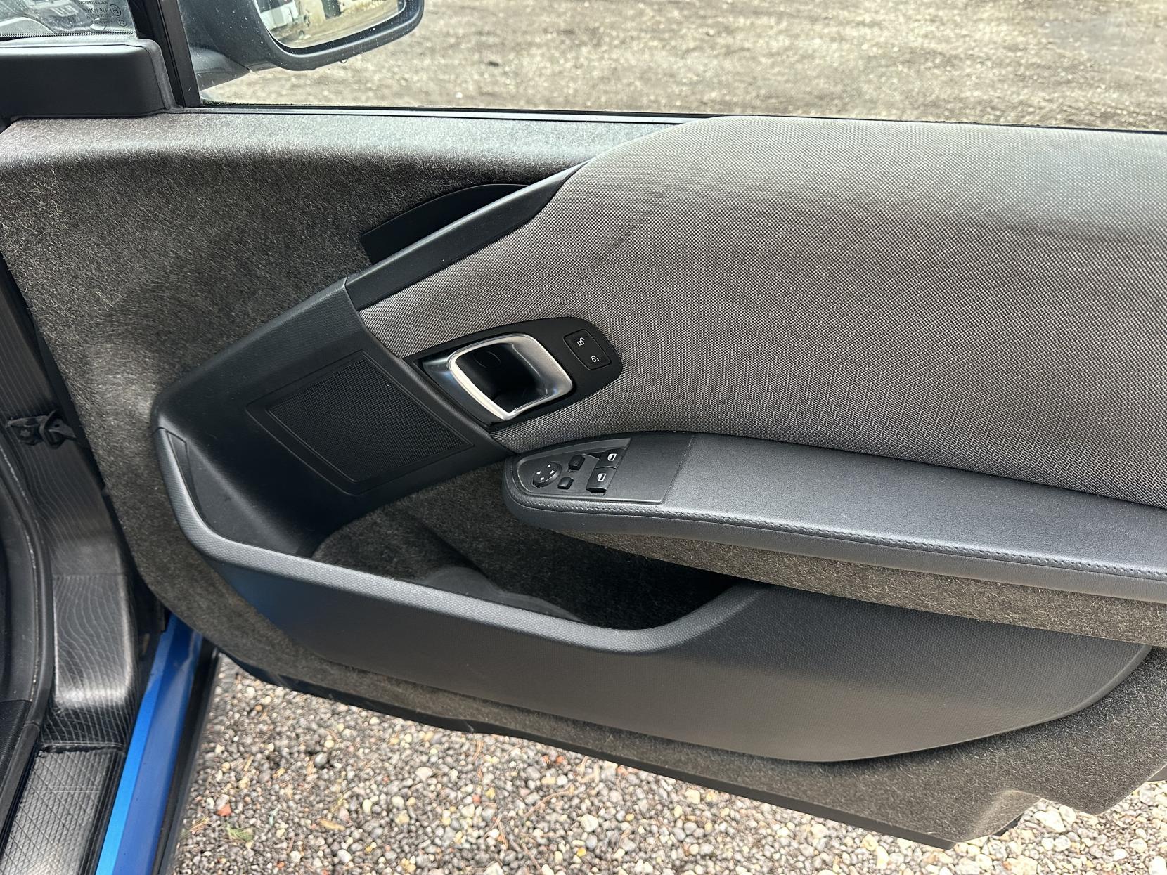 BMW i3 Hatchback 5dr Petrol Plug-in Hybrid Auto Euro 6 (s/s) (Range Extender) (170 ps)