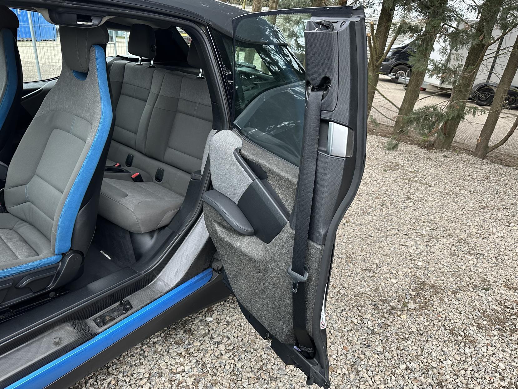 BMW i3 Hatchback 5dr Petrol Plug-in Hybrid Auto Euro 6 (s/s) (Range Extender) (170 ps)