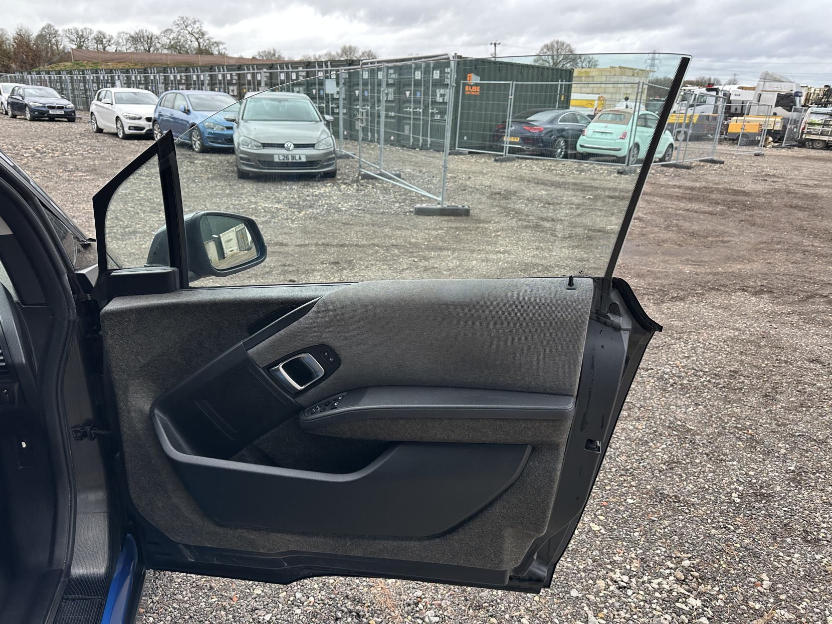 BMW i3 Hatchback 5dr Petrol Plug-in Hybrid Auto Euro 6 (s/s) (Range Extender) (170 ps)