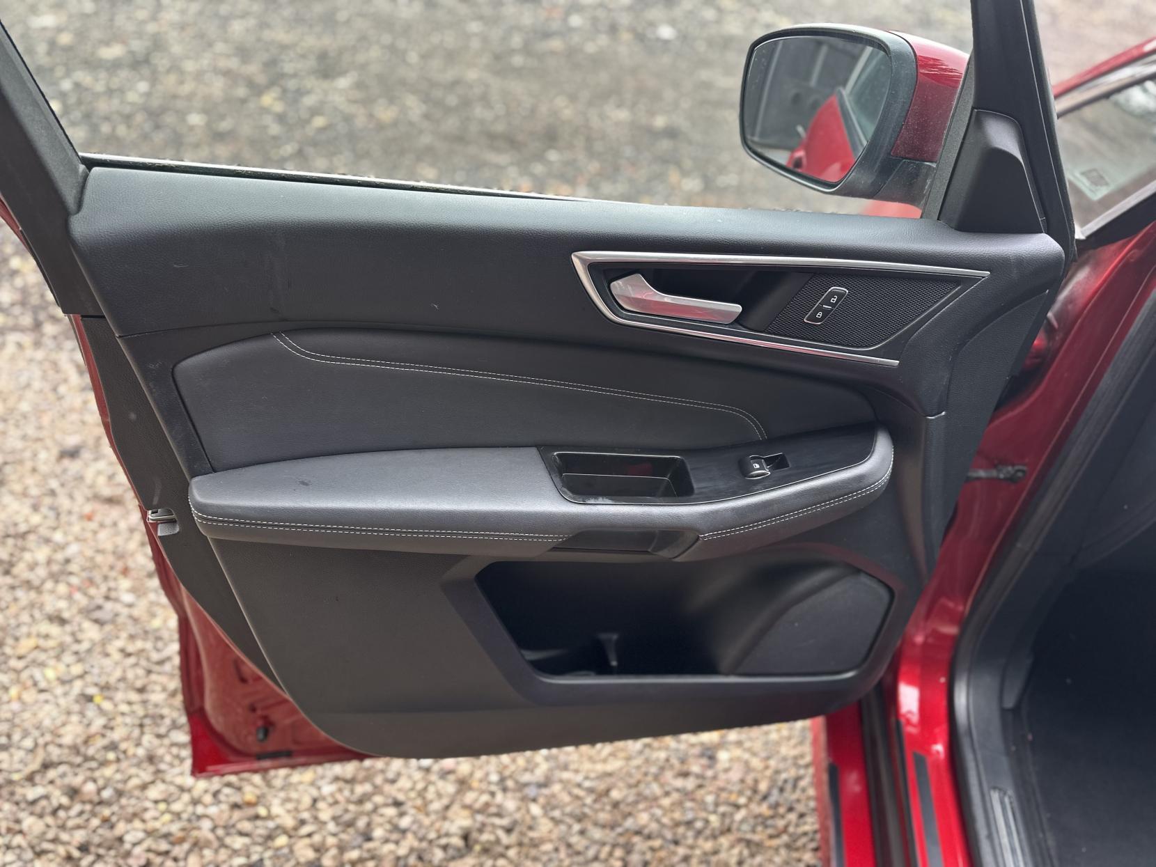 Ford S-Max 2.0 TDCi Titanium Sport MPV 5dr Diesel Powershift AWD Euro 6 (s/s) (180 ps)