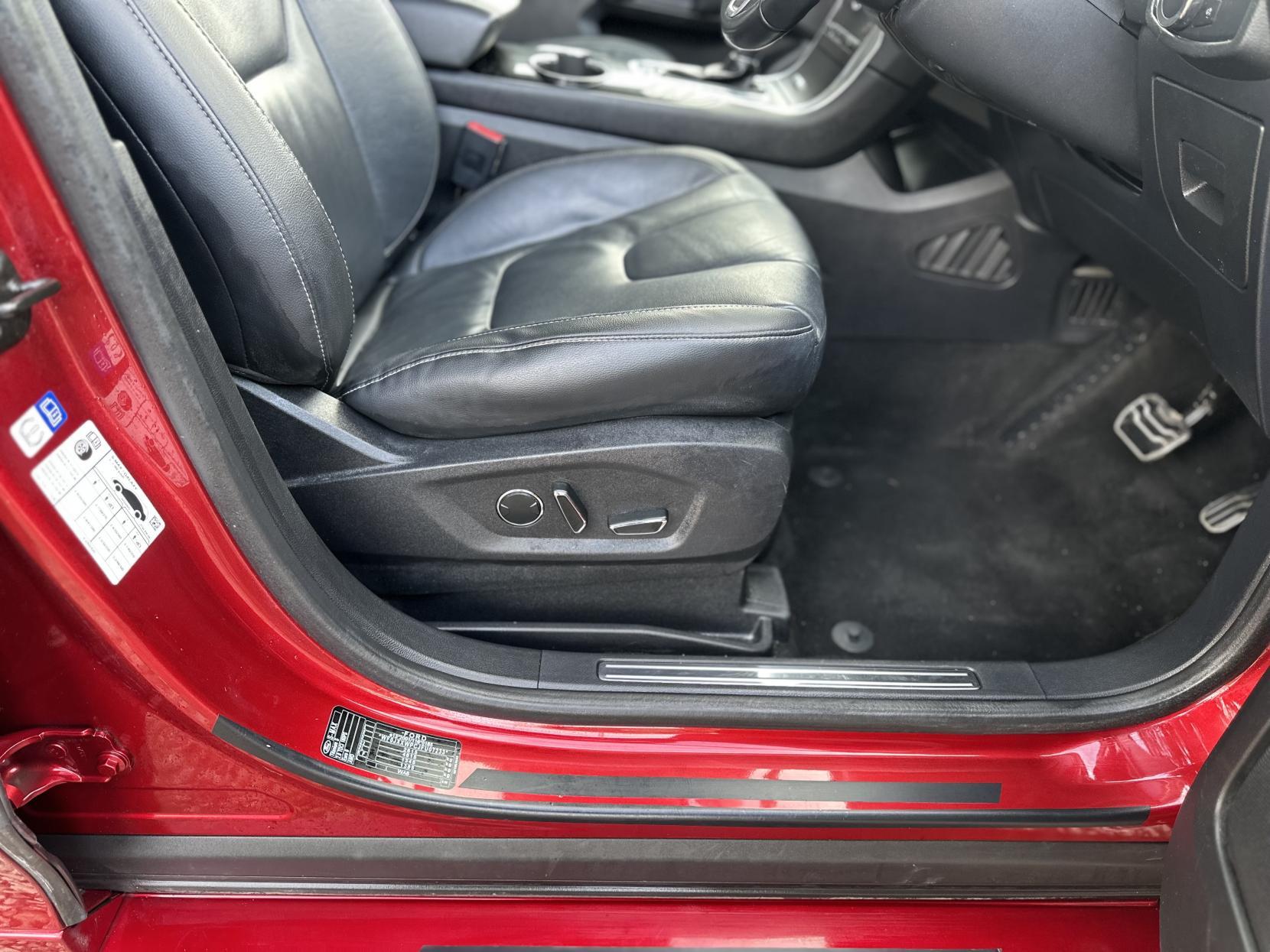 Ford S-Max 2.0 TDCi Titanium Sport MPV 5dr Diesel Powershift AWD Euro 6 (s/s) (180 ps)