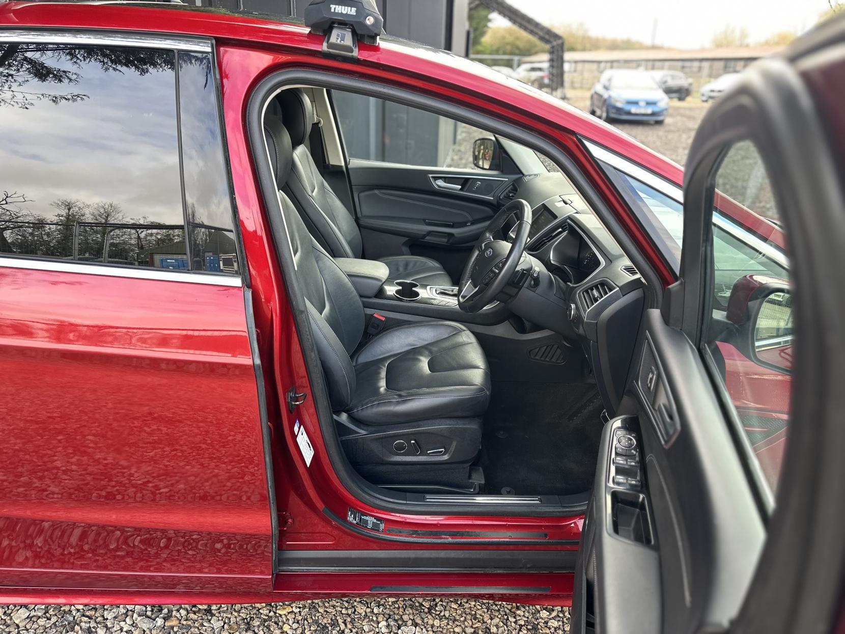 Ford S-Max 2.0 TDCi Titanium Sport MPV 5dr Diesel Powershift AWD Euro 6 (s/s) (180 ps)