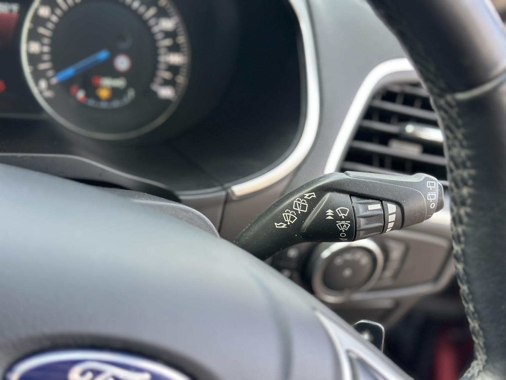 Ford S-Max 2.0 TDCi Titanium Sport MPV 5dr Diesel Powershift AWD Euro 6 (s/s) (180 ps)