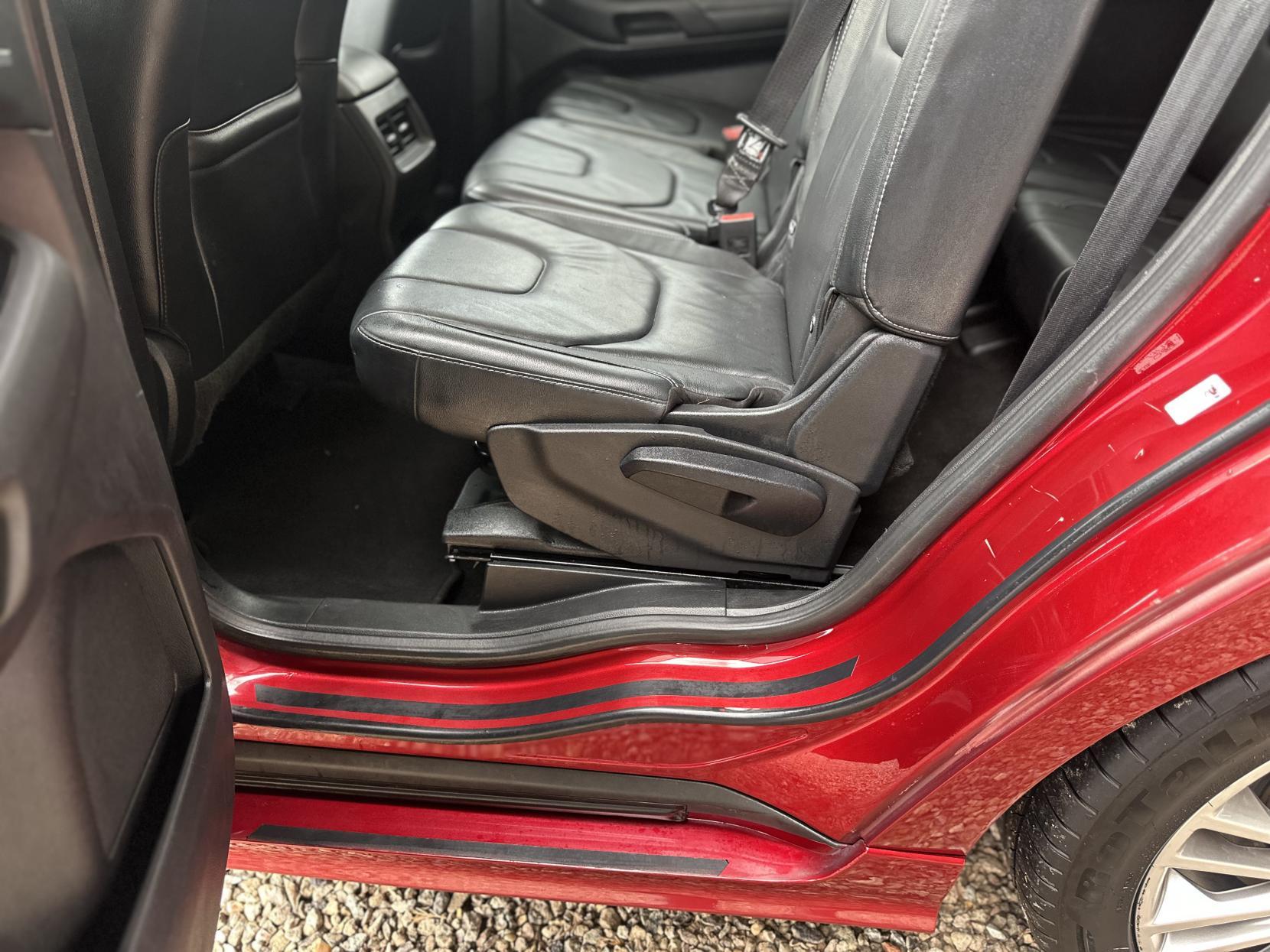 Ford S-Max 2.0 TDCi Titanium Sport MPV 5dr Diesel Powershift AWD Euro 6 (s/s) (180 ps)