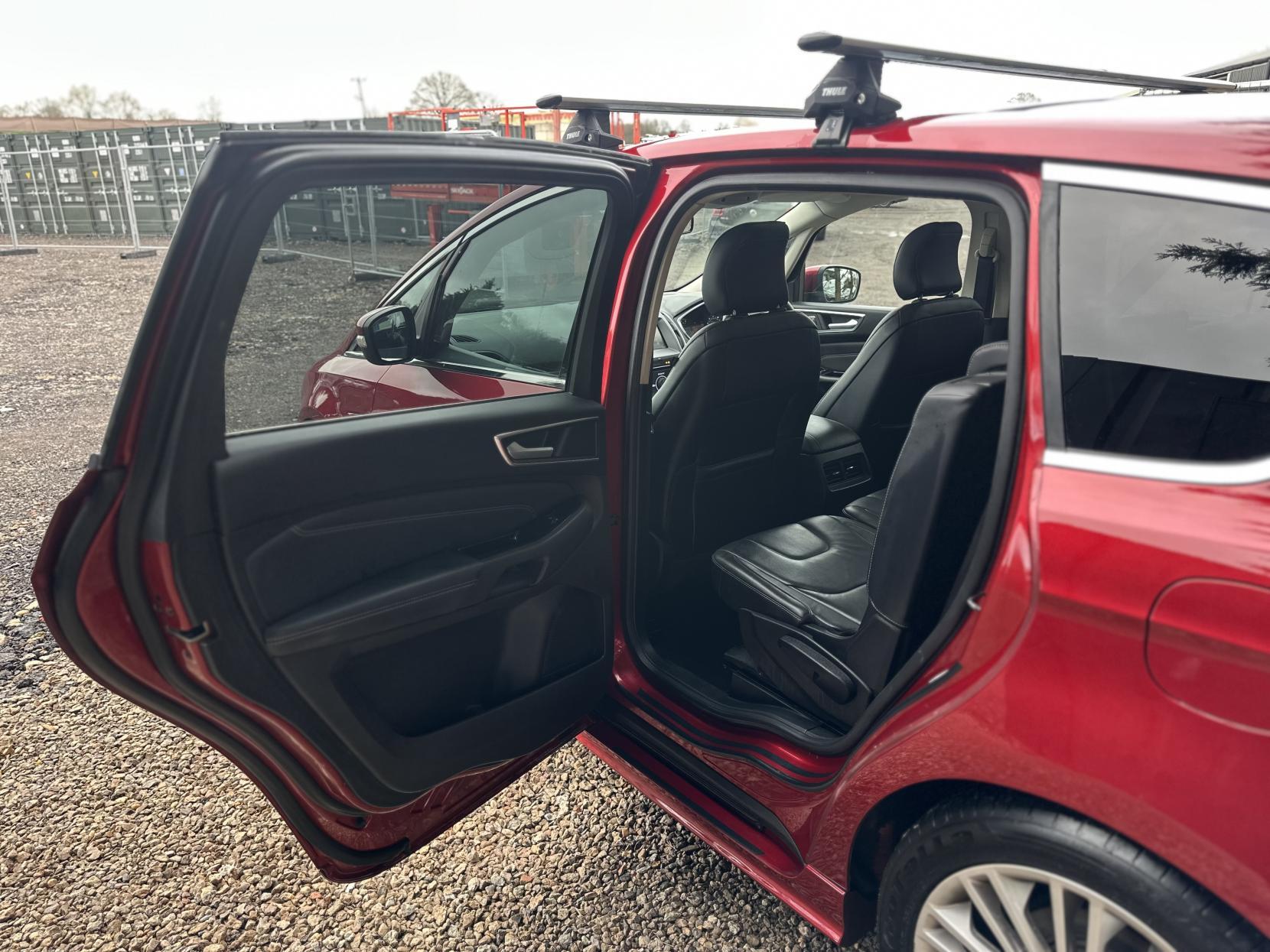 Ford S-Max 2.0 TDCi Titanium Sport MPV 5dr Diesel Powershift AWD Euro 6 (s/s) (180 ps)