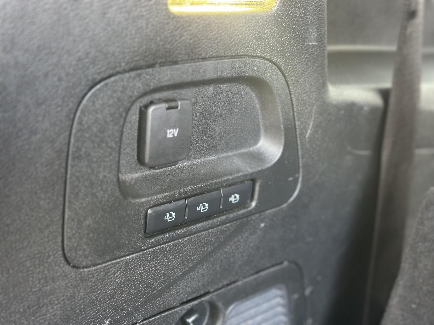 Ford S-Max 2.0 TDCi Titanium Sport MPV 5dr Diesel Powershift AWD Euro 6 (s/s) (180 ps)