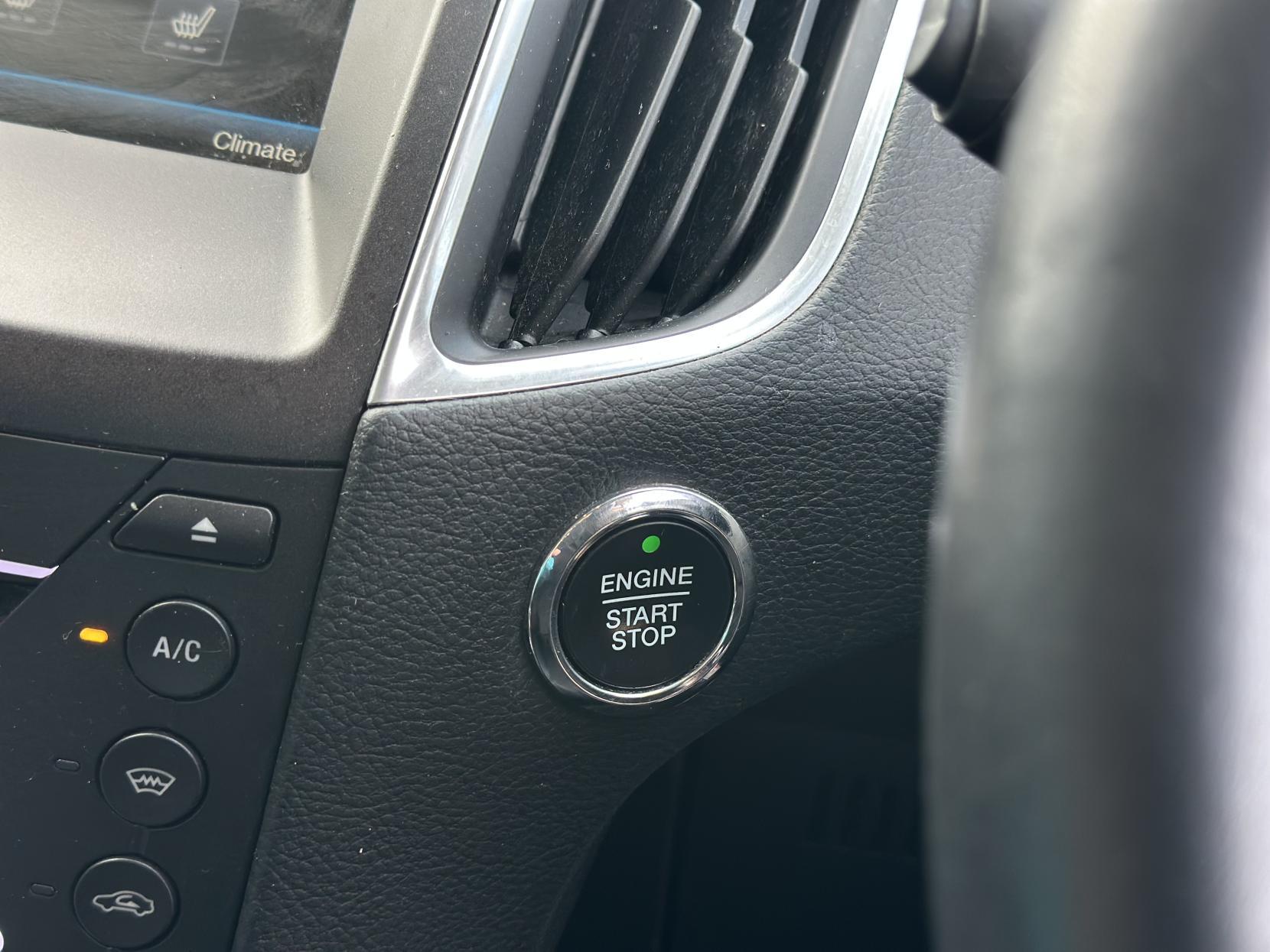 Ford S-Max 2.0 TDCi Titanium Sport MPV 5dr Diesel Powershift AWD Euro 6 (s/s) (180 ps)